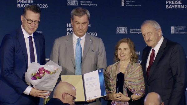 Daniela Rus receives Bavarian Minister-President's High-Tech Prize | MIT News