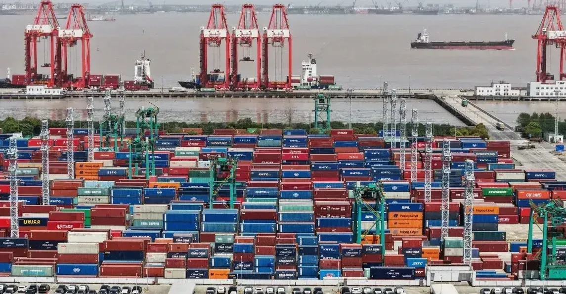 Tech Boom Fuels Massive Jump in Chinese Trade Figures